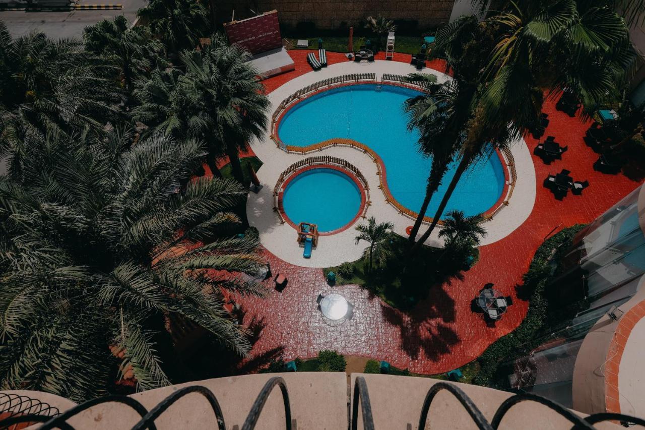 Hotel Move 4*