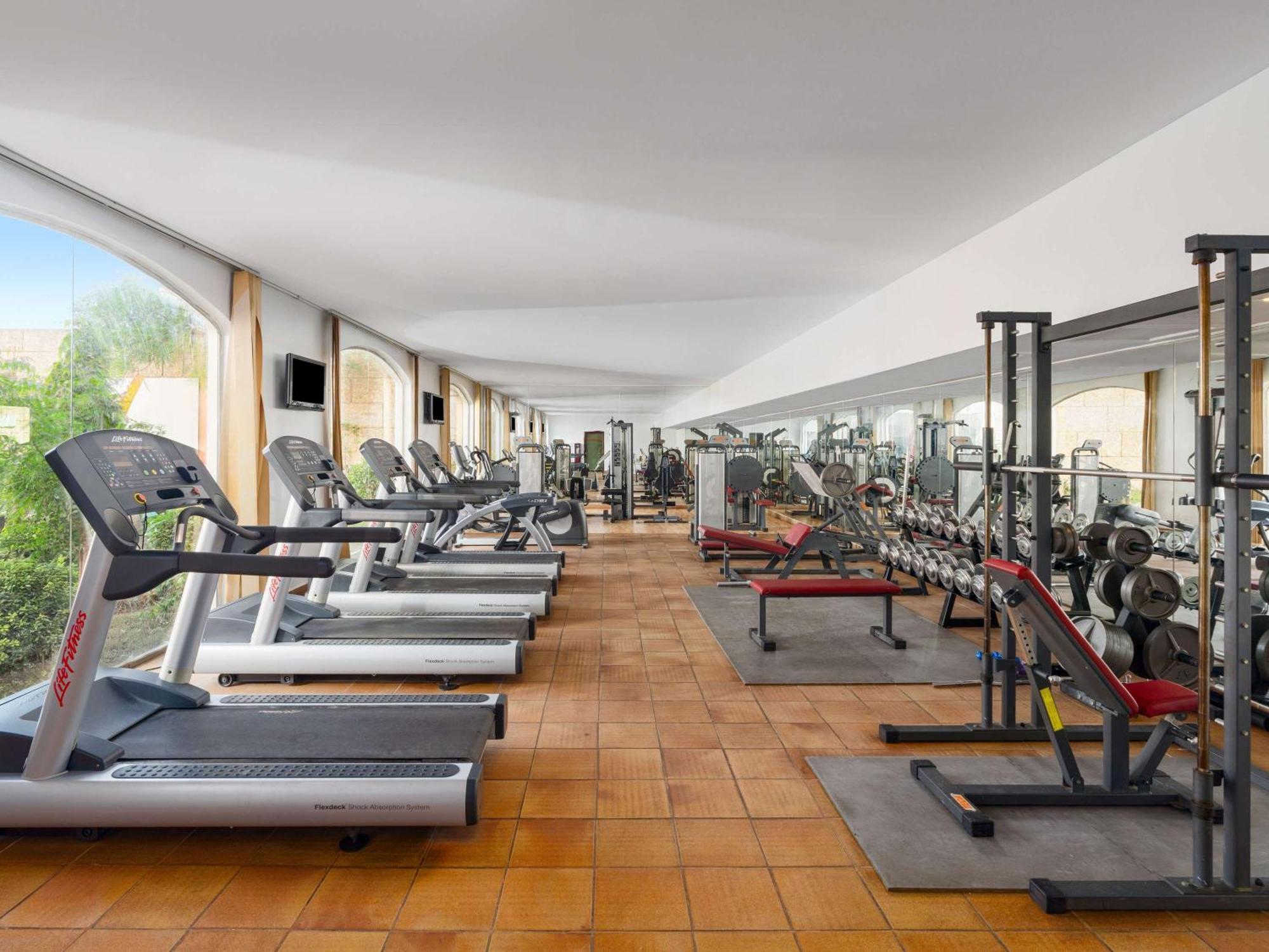 Hotel Move 4*