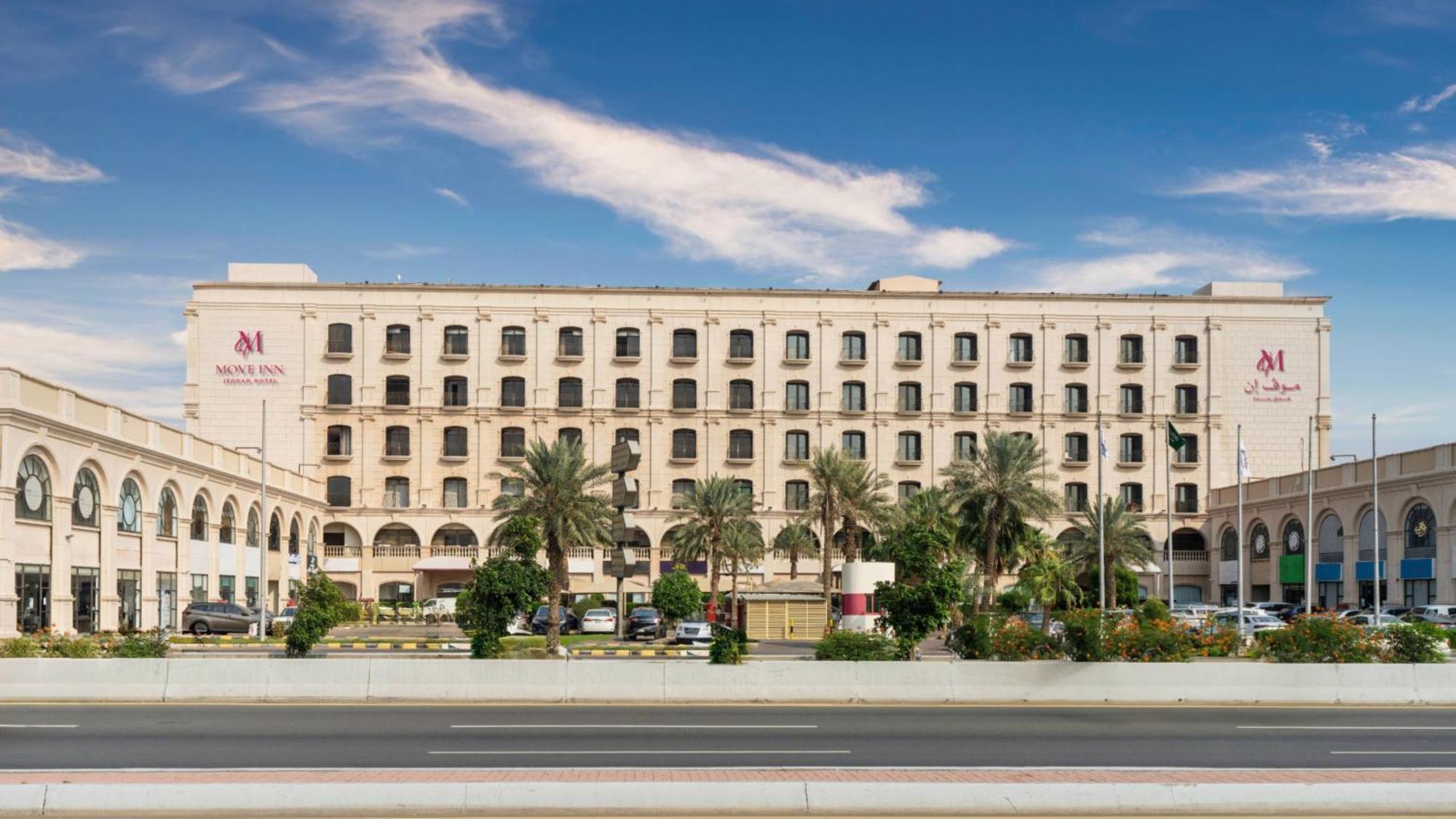 Move Hotel